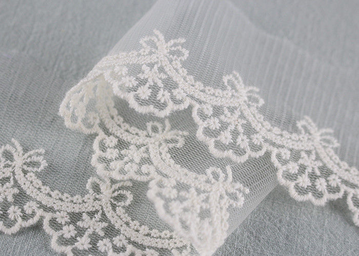 Cute Floral Embroidered Lace Trim Soft Ivory Bridal Lace Border For Art Decoration