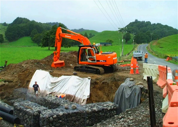 Buy Double Twisted Woven Steel 8x10 Gabion Wire Mesh at wholesale prices