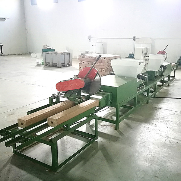 Quality Automatic Sawdust Wood Pallet Block Extruder Machine for sale