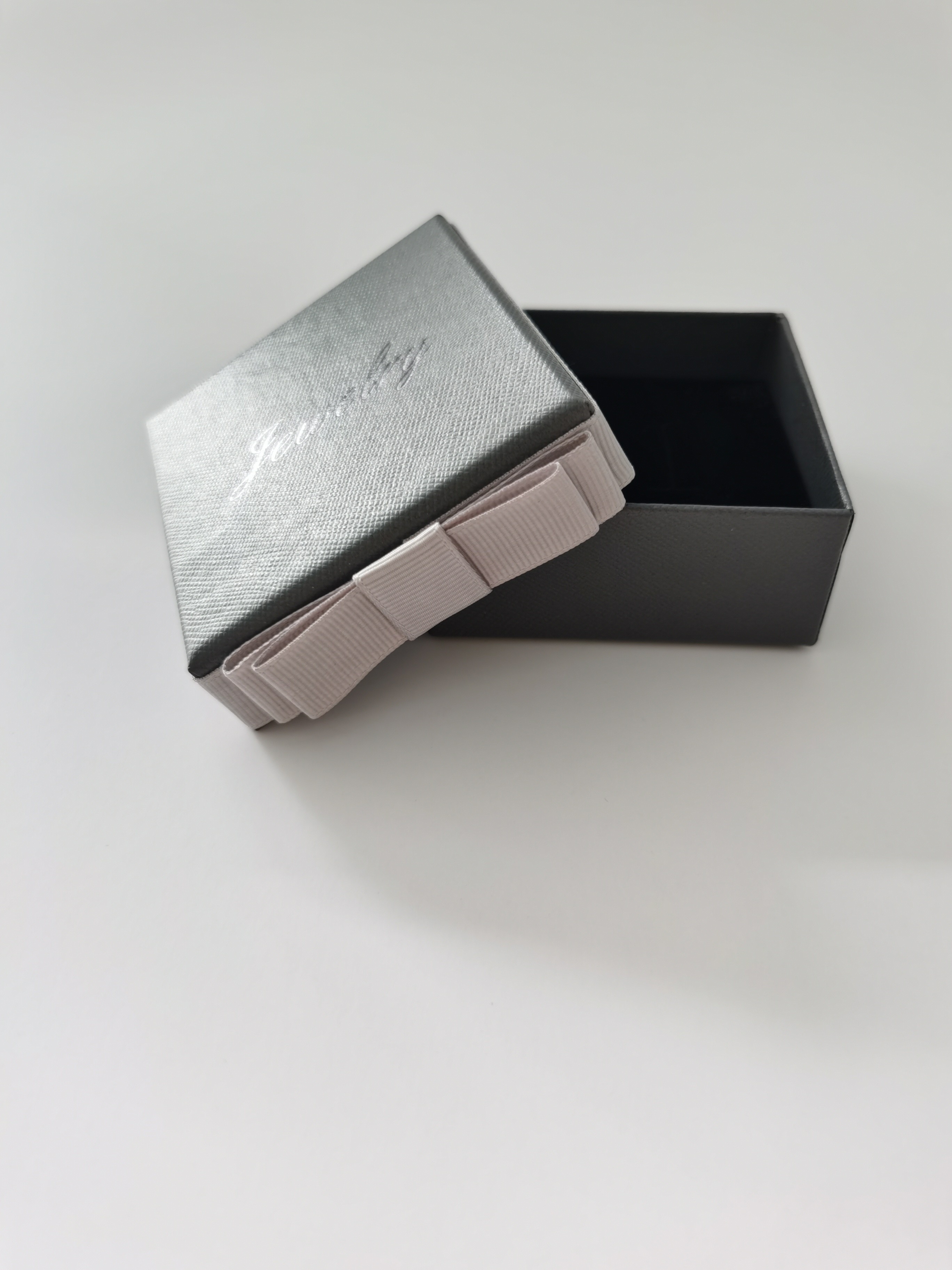 Foldable Custom Packaging Boxes Jewelry Biodegradable Gravure Printing