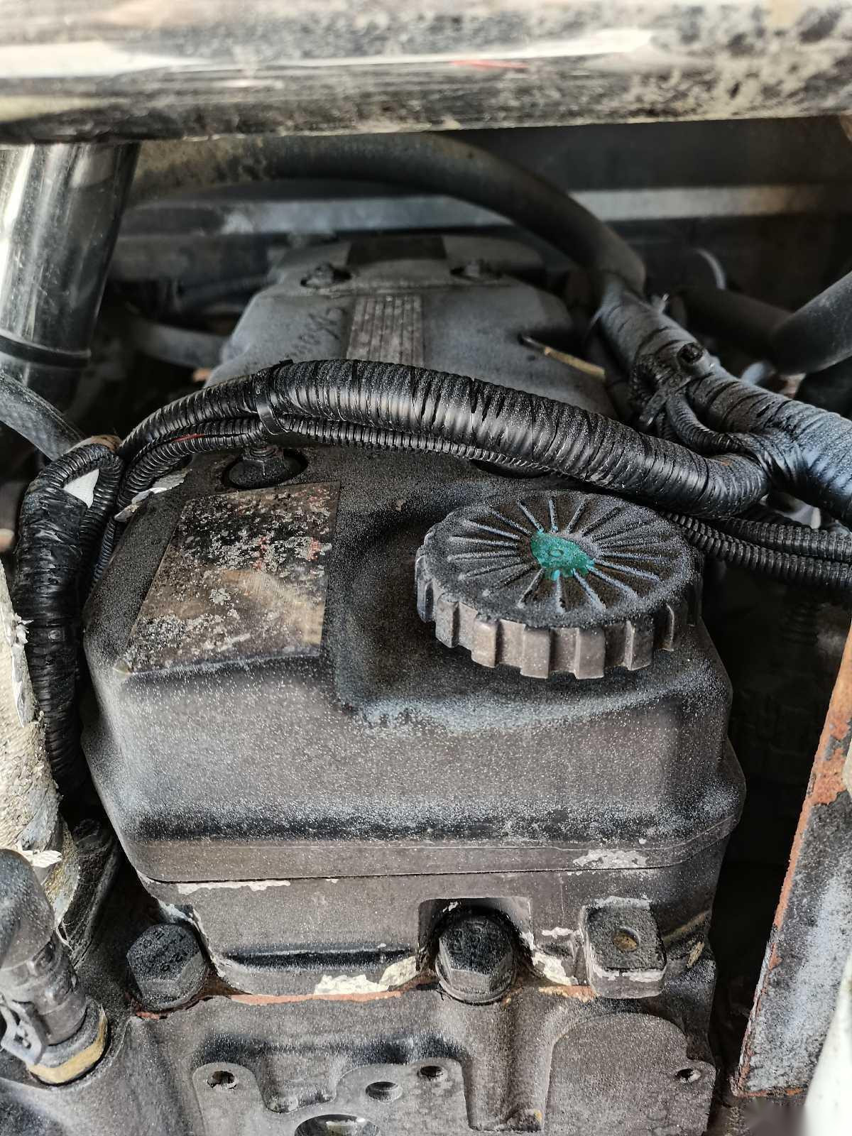 Used Coach Bus XMQ6771 30 Seats Cummins Rear Engine 132kw Left Steering Used Kinglong Bus