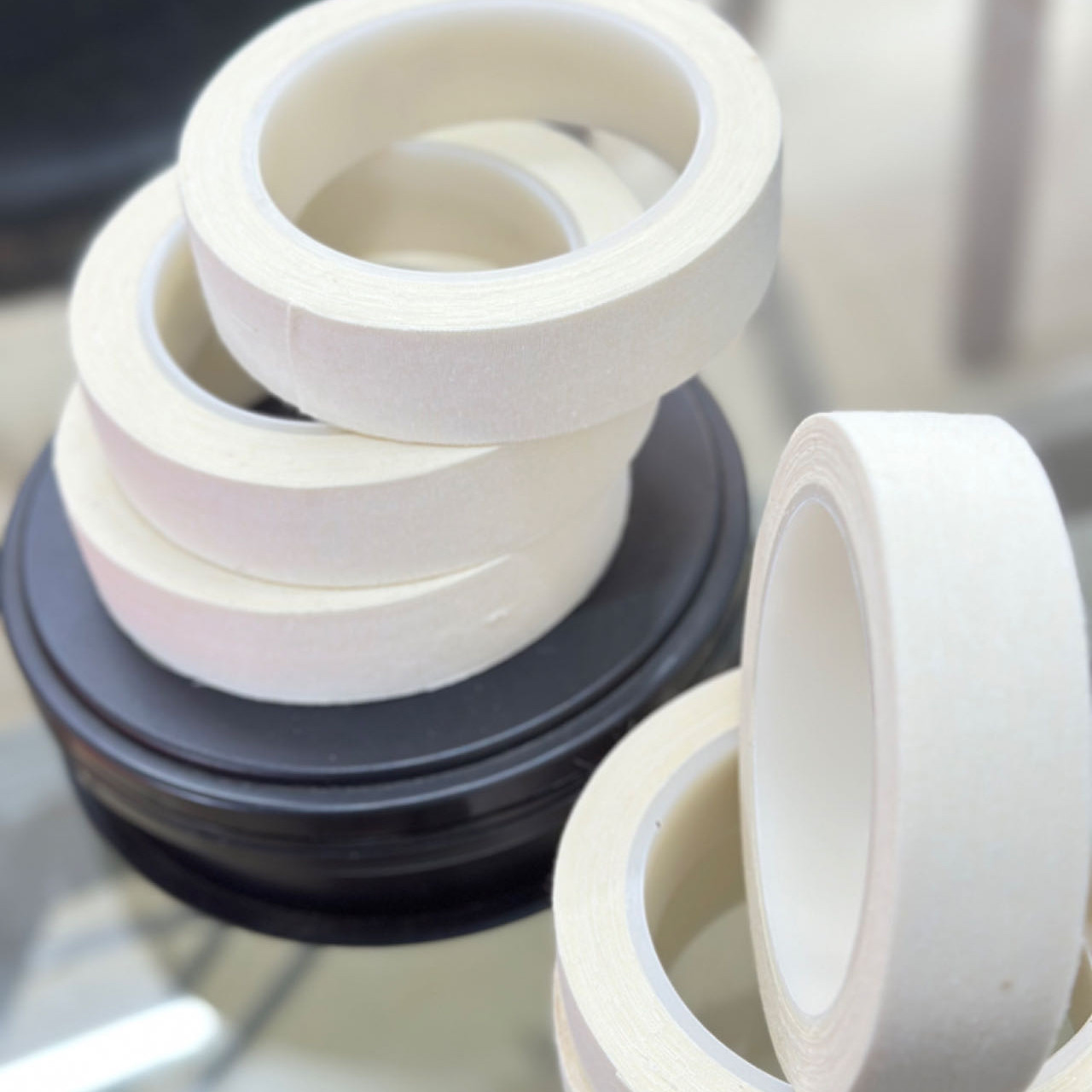 White Cotton Single-Sided Tape That Is Moisture-Proof And Waterproof And Easy To Use