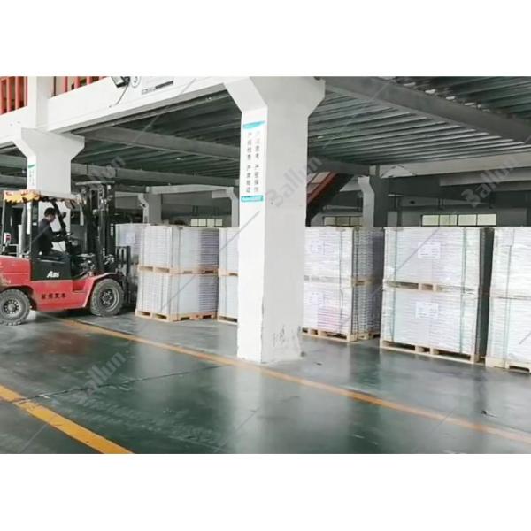 Indoor Wear Resistant 1.5mm/2mm/2.5mm/3mm Vinyl Floor with Handscraped Embossed Design