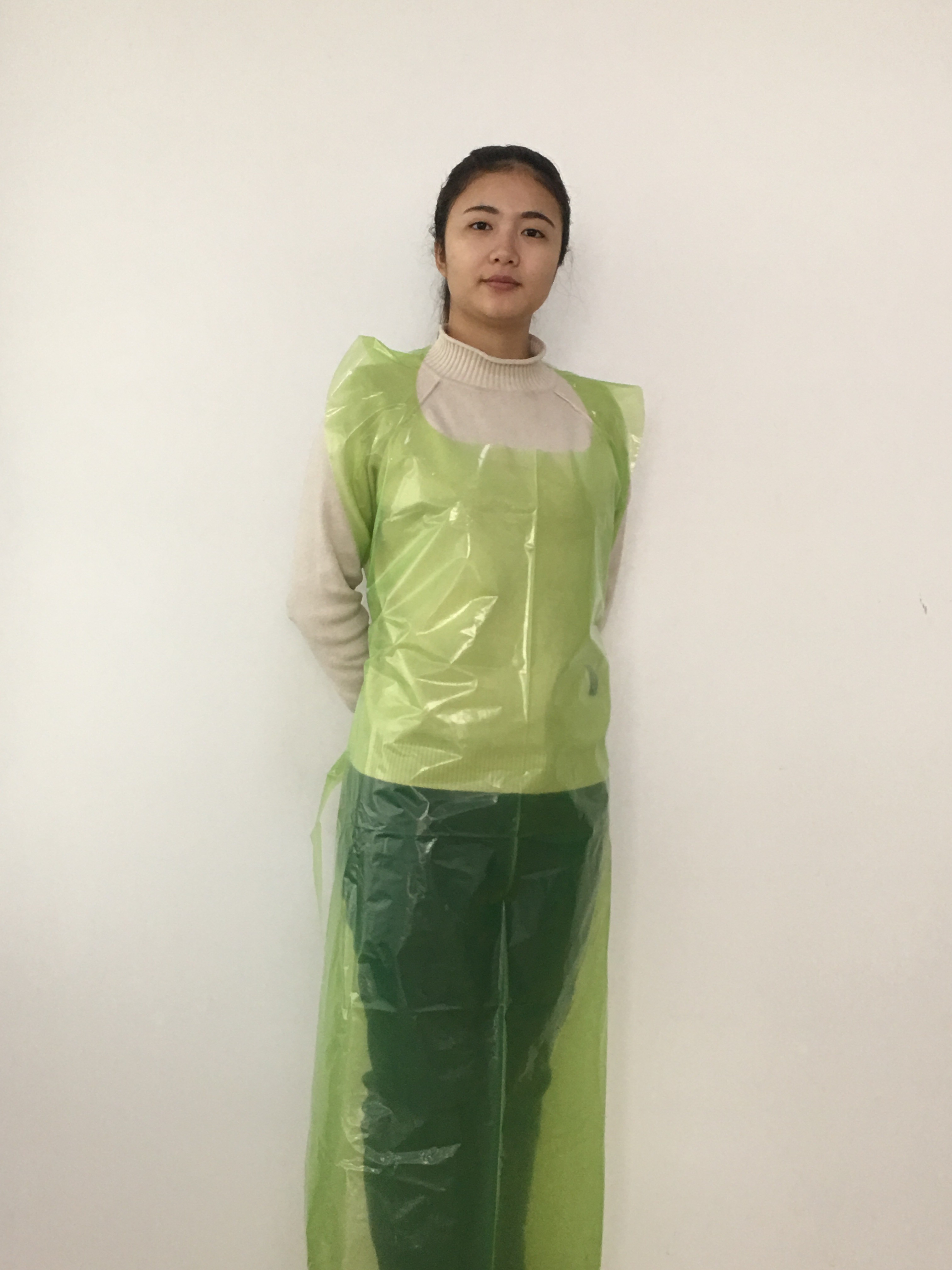 Clear HDPE LDPE Disposable Protective Apron Pacakge On Roll Fluid Prevention