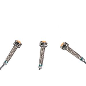 Magnetic Metal NPN Proximity Switch , M18 Inductive Proximity Sensor