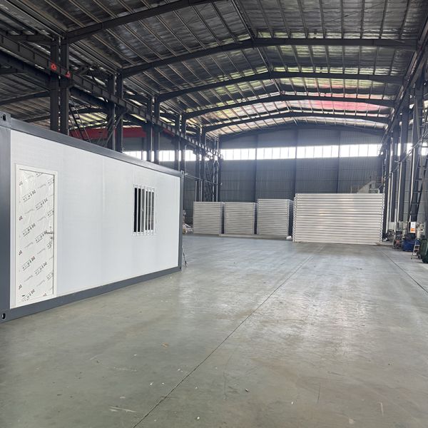 Detachable 20FT Office Building Casa Prefabricada Flat Pack Modular Container Prefab House Mobile Tiny Home Container House