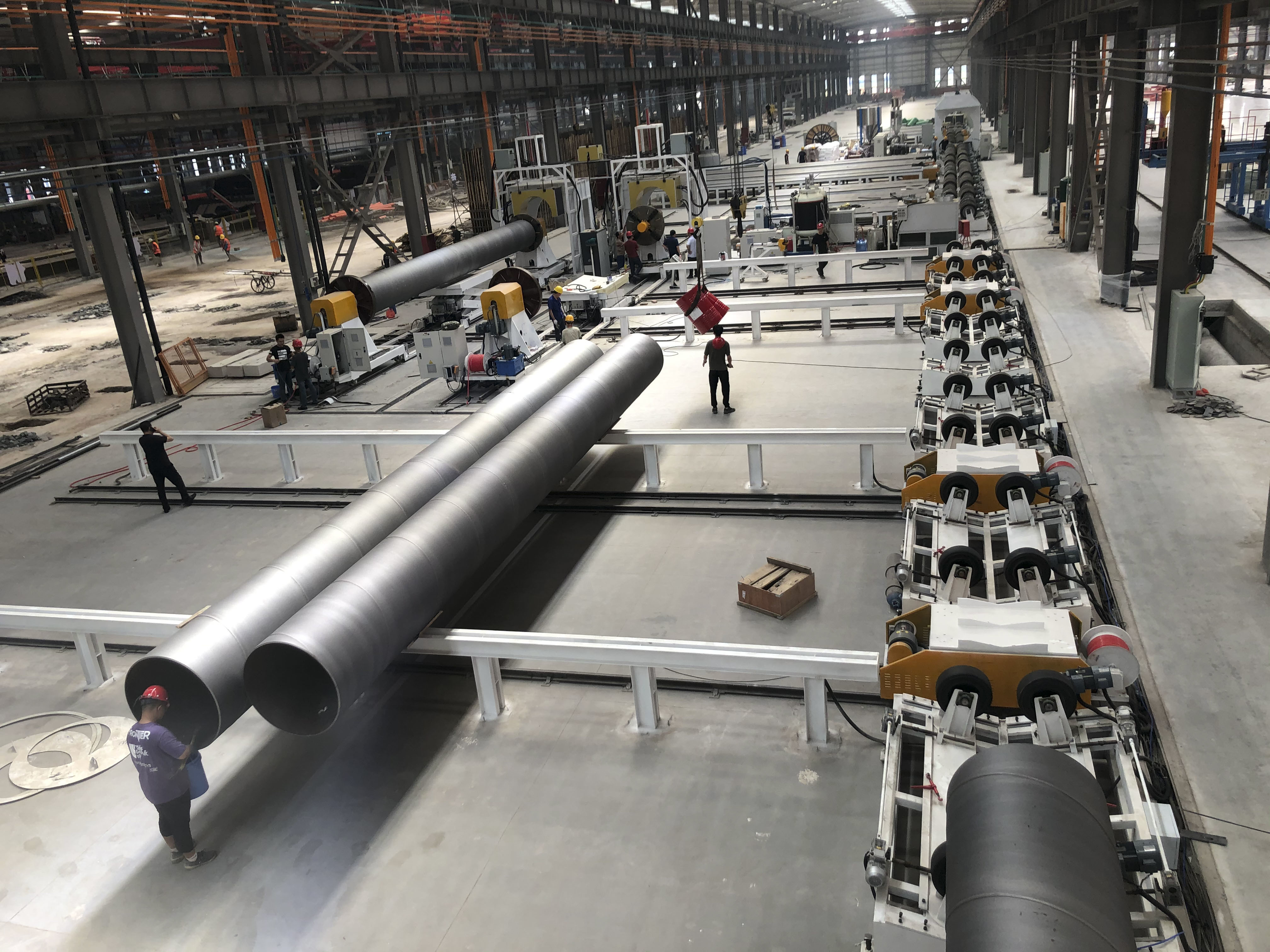 Automated Polyurethane Spray PE Wrap Production Line for Thermal Insulation