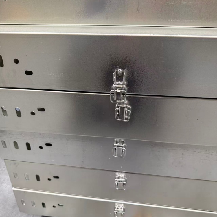 Trough Cable Tray Perforated Type For Electric Project Cable Management With Lock Buckle