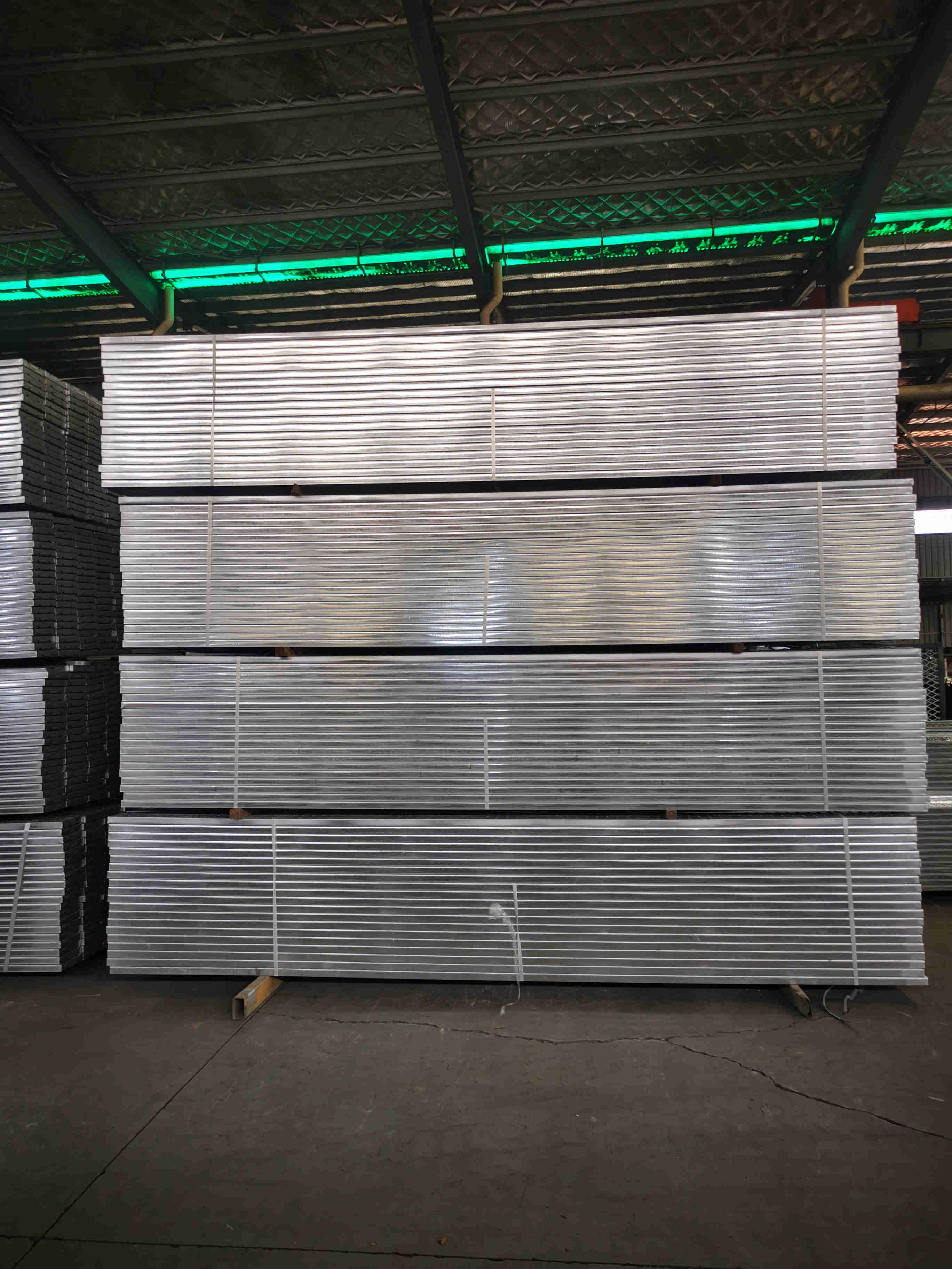Heavy-Duty Facade Scaffolding by Duorui Materials - High Quality Facade Scaffolding Frame