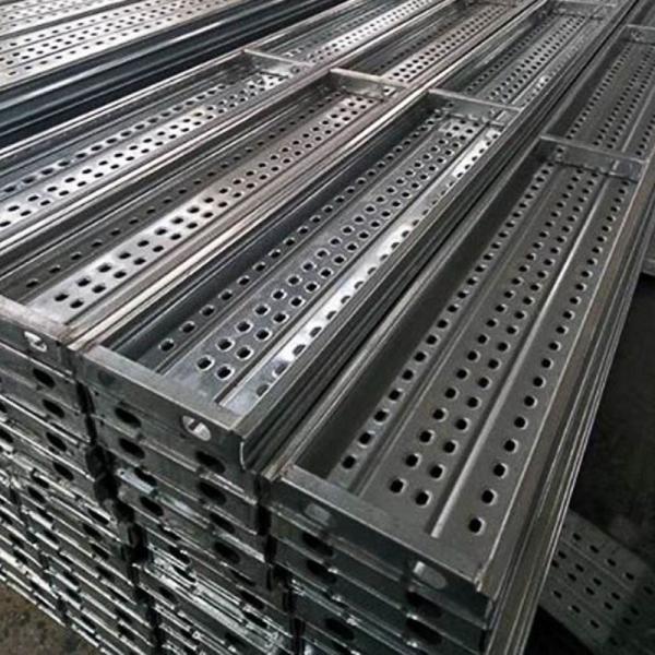 Heavy-Duty Steel Staging Plank for Customized Length in Construction