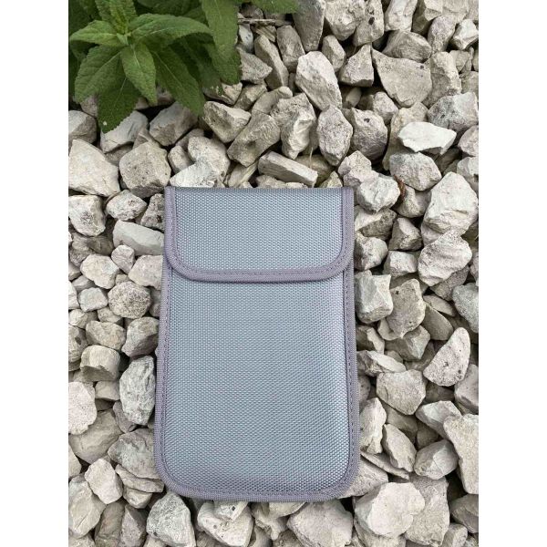 Waterproof RFID Blocking Bag Cell Phone Signal Blocking Bag For Apple IPhones