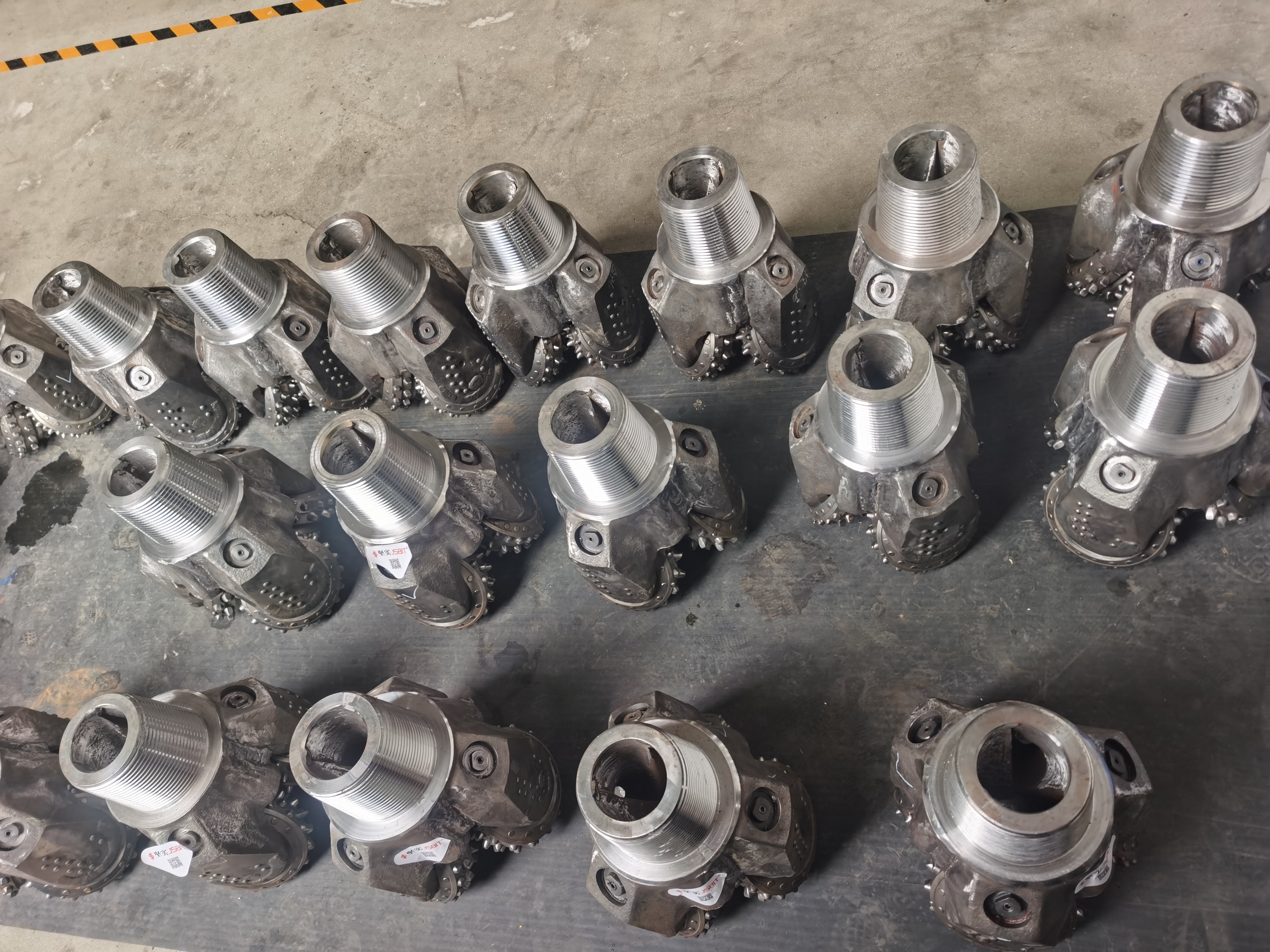 Factory 12 Inch IADC537 Tricone Roller Cone Bit For Oil Well Drilling