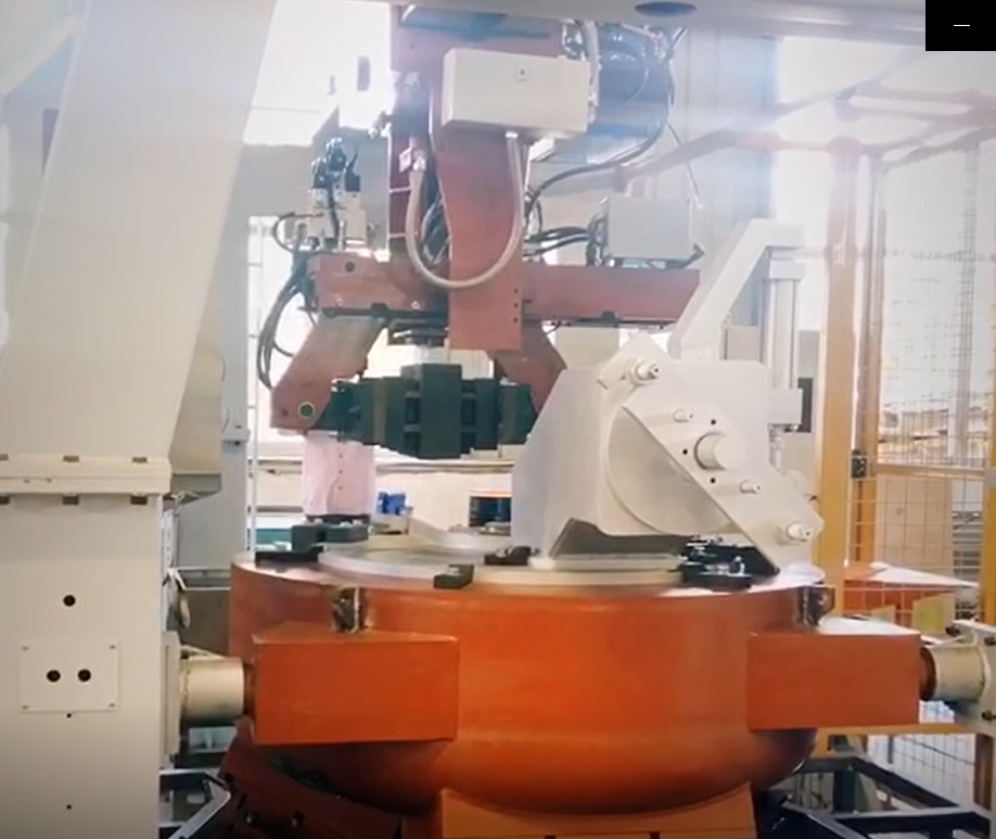 Brass Low Pressure Die Casting Machine Corrosion Resistant For Water Meters