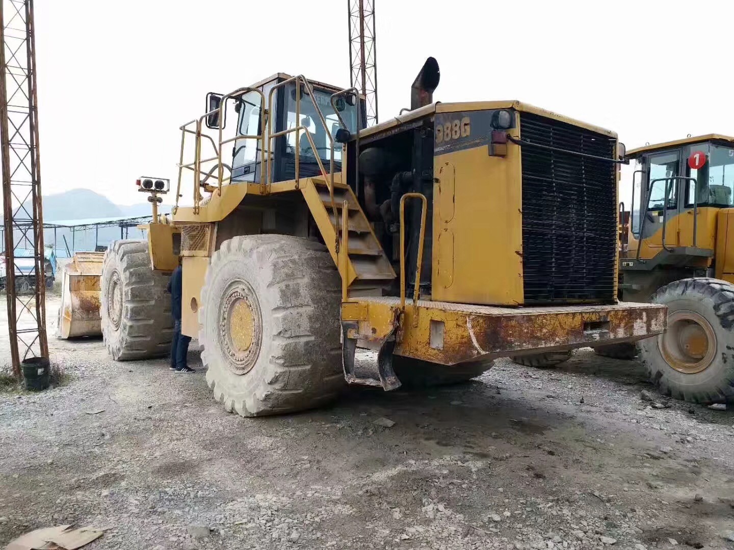 Quality 988g Used Wheel Loader 3456eui Engine 520hp Engine Power for sale