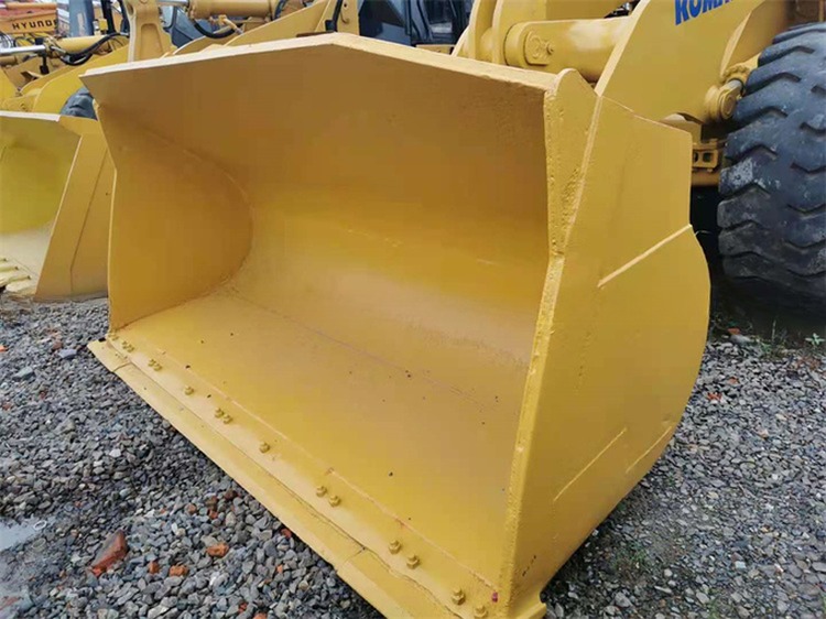 Highly Komatsu WA470-3 Loader With 7 Ton Rated Load And 11L Displacement From Japan