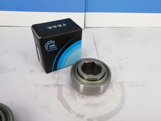 209KRRB2 Steel Retainer Agricultural Ball Bearings HPS108GPH 24K209N 2AH09-1 1/2