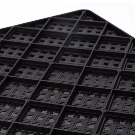 Black Plastic Nursery Seedling Tray PP Rectangular Flat Bottomed For Sprouts
