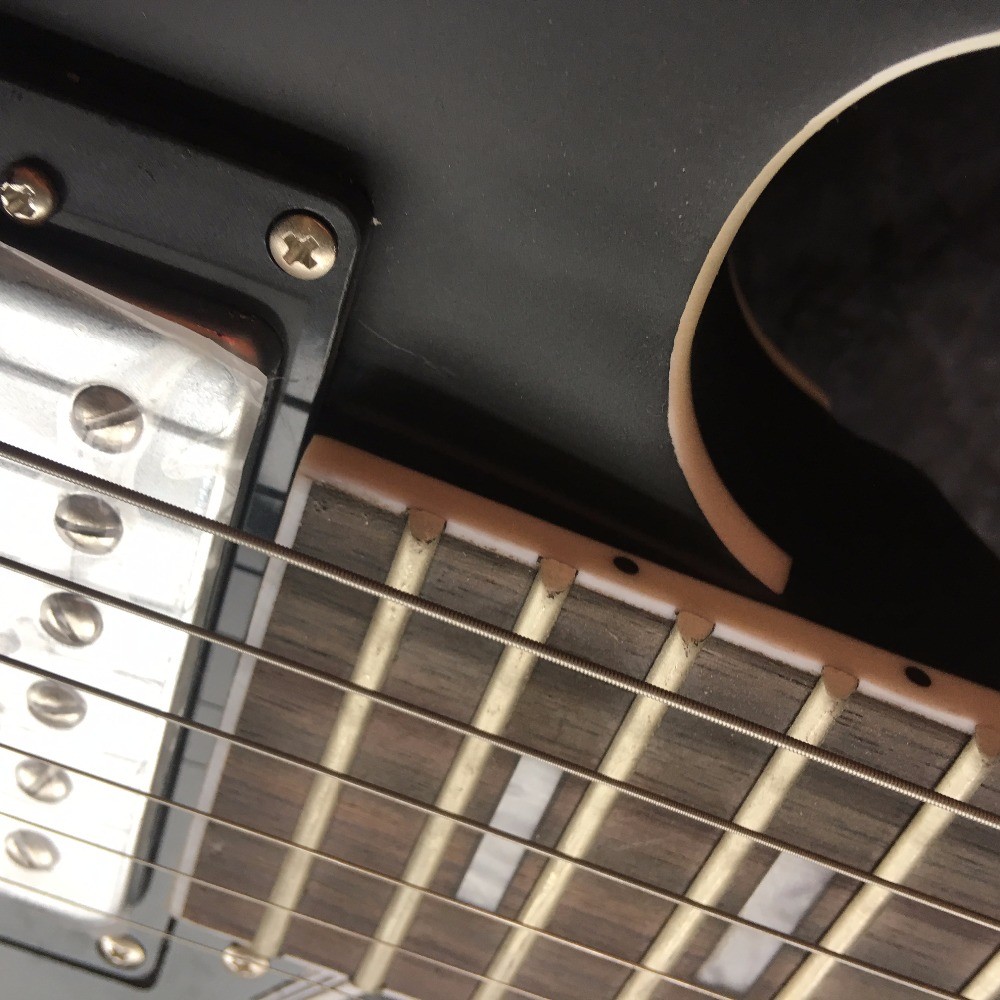 2018 new high-quality hollow body 335 JAZZ electric guitar, mahogany fingerboard, chrome metal electric guitar