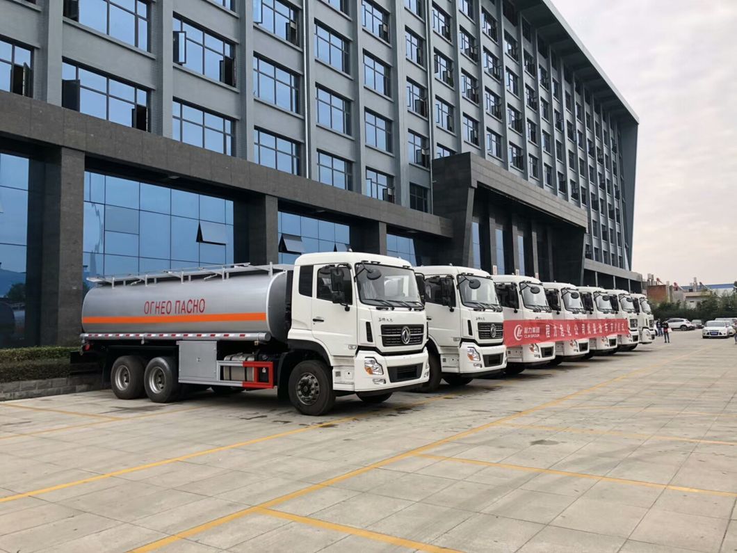HOWO 4*4 Full Driver Mobile Oil Fuel Jet Tanker Truck Price