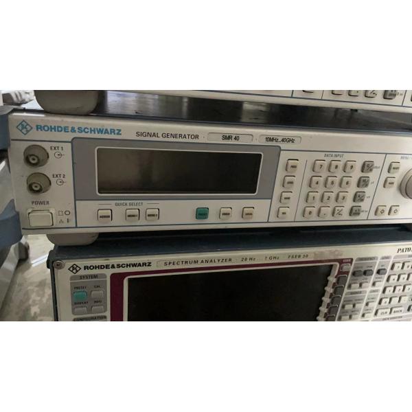 Rohde & Schwarz Rf Signal Generator R&S SMR40 40 GHz Microwave Signal Generator