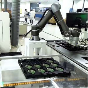 Collaborative Robot TM14 With CNC robotic Arm For Loading And Unloading As Pick
