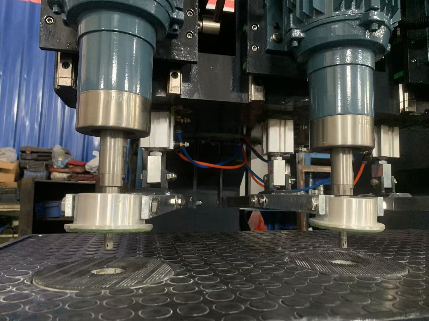 3-25mm Three Head Glass Drilling Machine For Efficiency / Safety