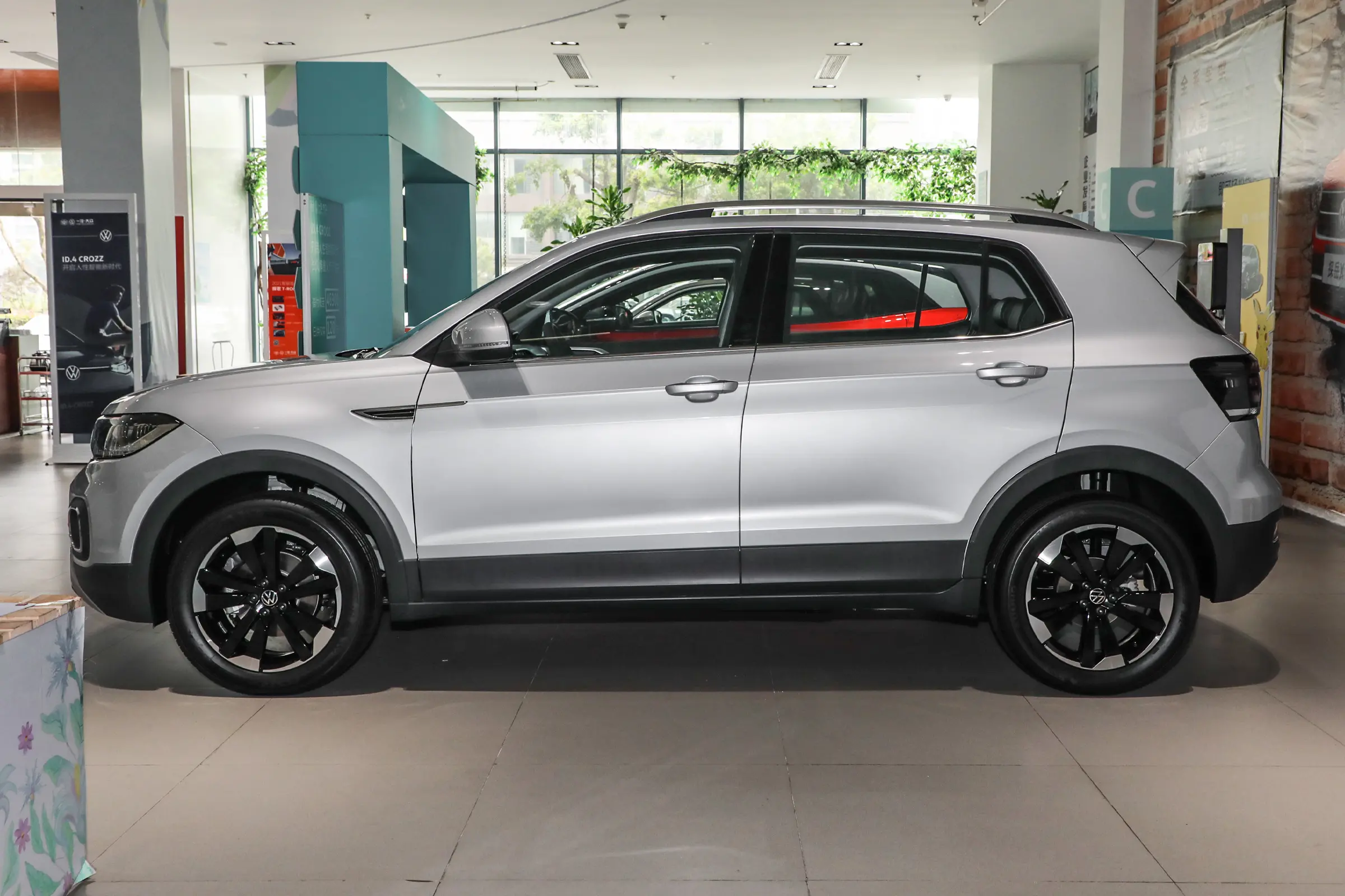 2023 VW TACQUA SUV 1.5L Manual ESC and Maximum Torque of 100-200Nm Cutting-Edge Technology