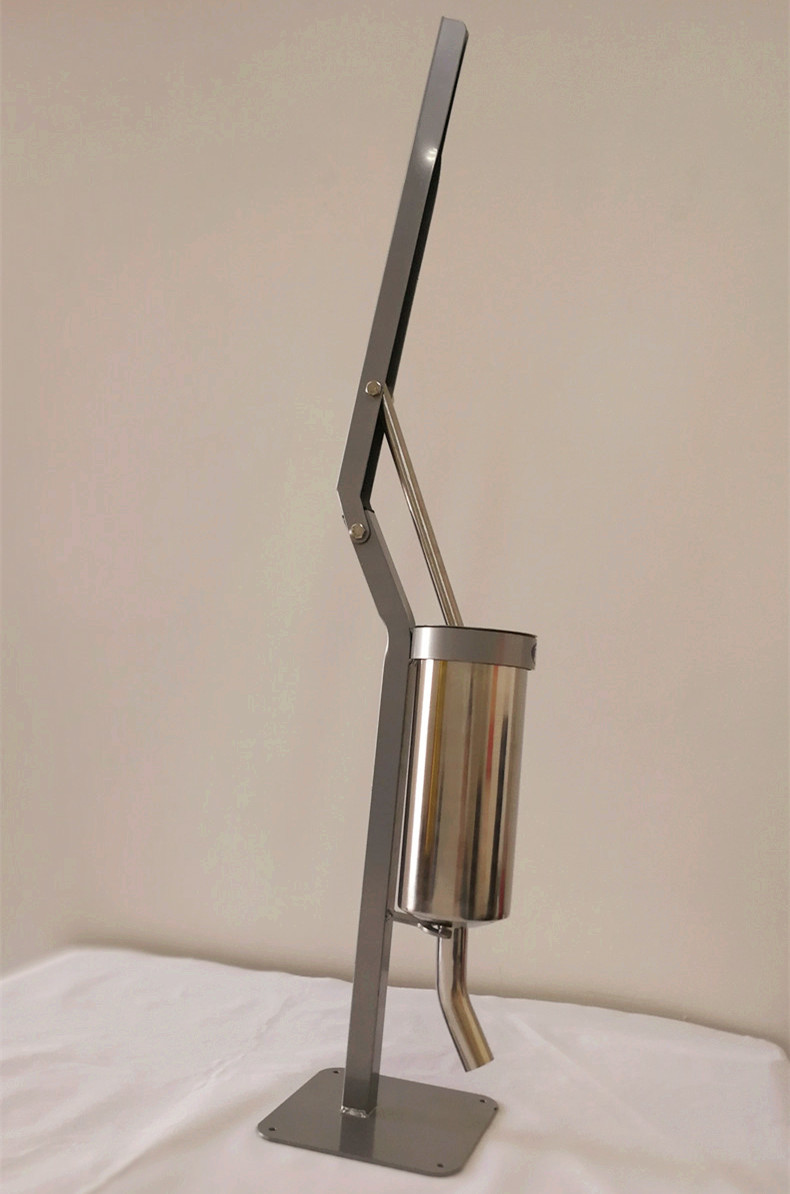 One Stuffing Tube Vertical Sausage Filler 2 Kg Stainless Steel With Metal Stand