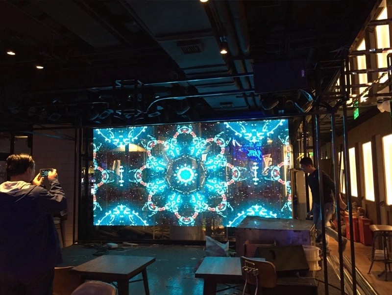800cd/sqm P3.91 Transparent Led Curtain Screen SMD1921