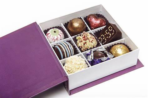 Custom 9pcs book shape chocolate box hinged chocolate pack box