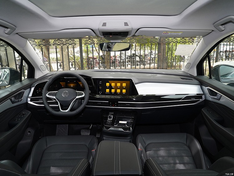 2024 Luxury SUV Gasoline Car VW Talagon 380TSI 4x4 Automatic Petrol Vehicle with Max Speed of 200 Km/h and AWD Drive