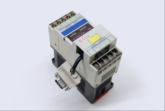 Easy Installation Schneider TSXDSF612 CPU Module Modicon Premium Series