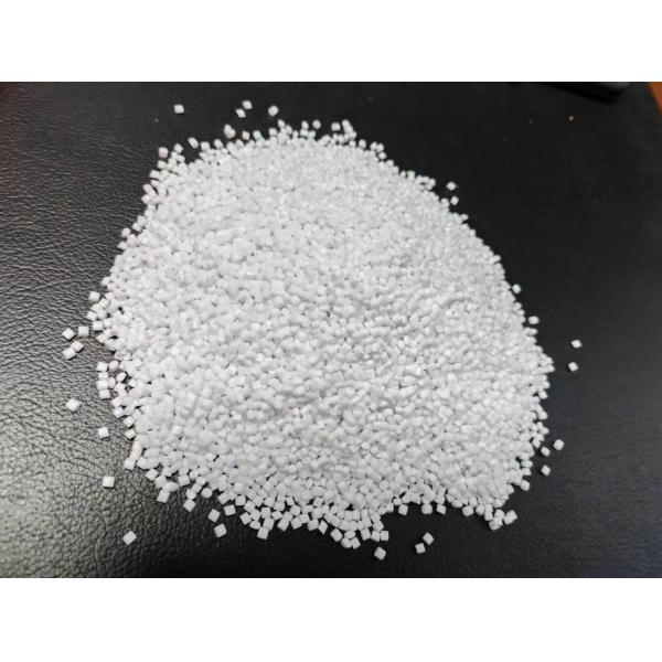 Thermoplastic Polymer PET Plastic Granules Industry Carbonated Drinks PET Bottle Raw Material