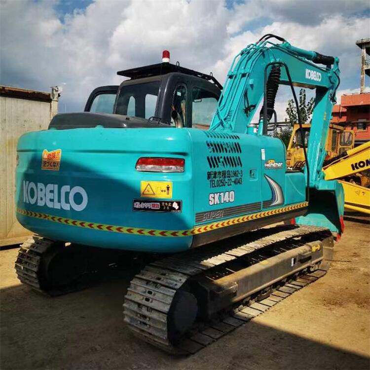 74KW Hydraulic Control Excavator Kobelco SK140 Used Crawler in Shanghai at Affordable