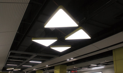 15W-60W Triangle LED Panel Light Warm White Dimming Led Panels