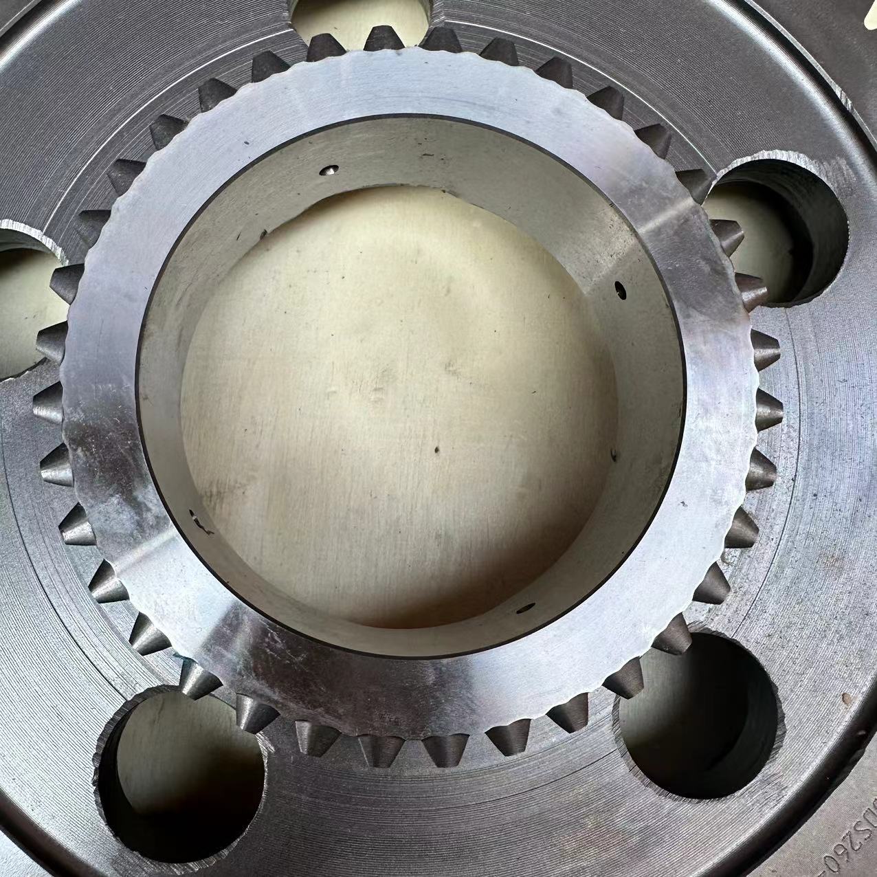 Standard Size Metal Truck Parts 8DS260-1707022-2 Retarder Gear Second Axle Gear Power Output