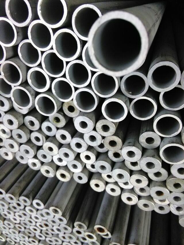 ASTM TP304 06Cr19Ni10 SS 304 Pipe 21.34*2.11*6000mm A554 A312 A270 304 Stainless Steel Welded Pipe