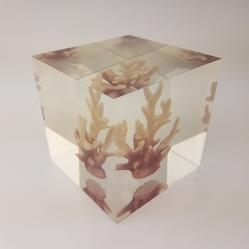 custom cube brick resin paper weight with inclusion embeddings