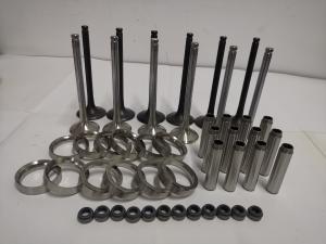 Quality Engine Cylinder Intake Valve / Exhaust Valve Truck Replacement Parts for sale