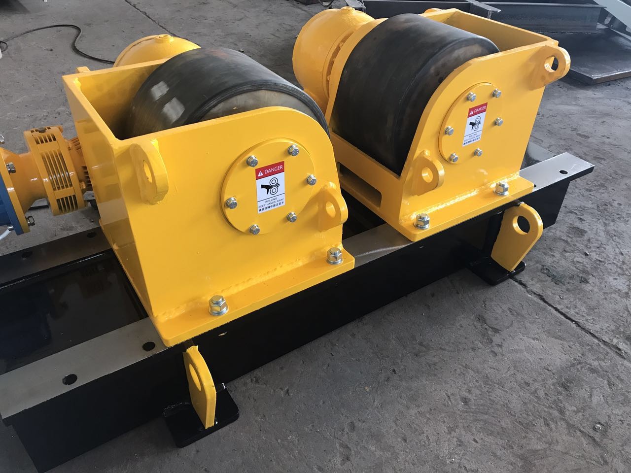 Bolt Adjustment Pipe Welding Rotator For Butt Fit Up Welding,Tank Turning Rollers