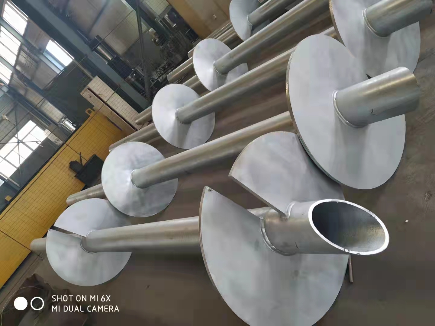 Solar Mounting System Portable Foundation Round Shaft Helical Spiral Pile Anchor