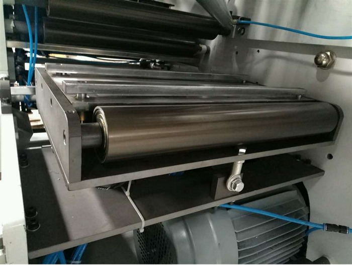 Four Colors Flexo Printing Machine Automatic Printing Length 177.8-355.6 Mm Voltage 380V±10%