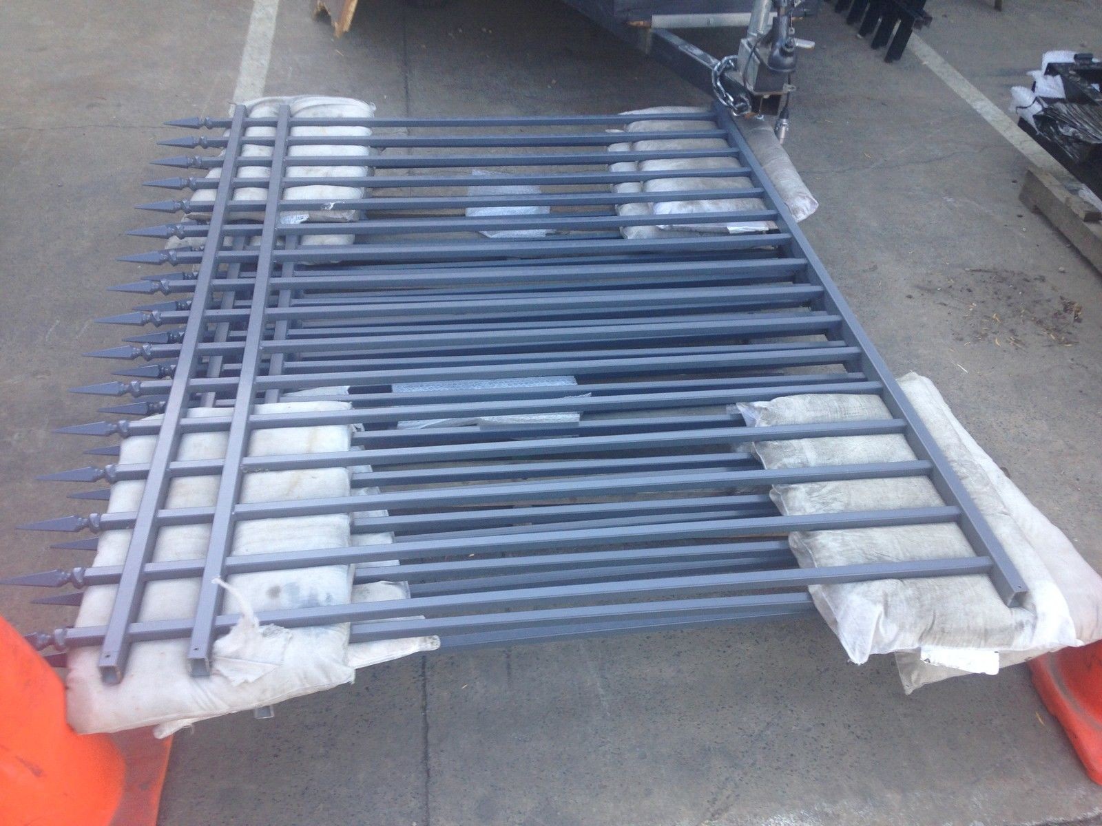 PVC Coated Ornamental Spear Top Security Steel Tubular Fence in Garden,Home,Factory, School ,Villa