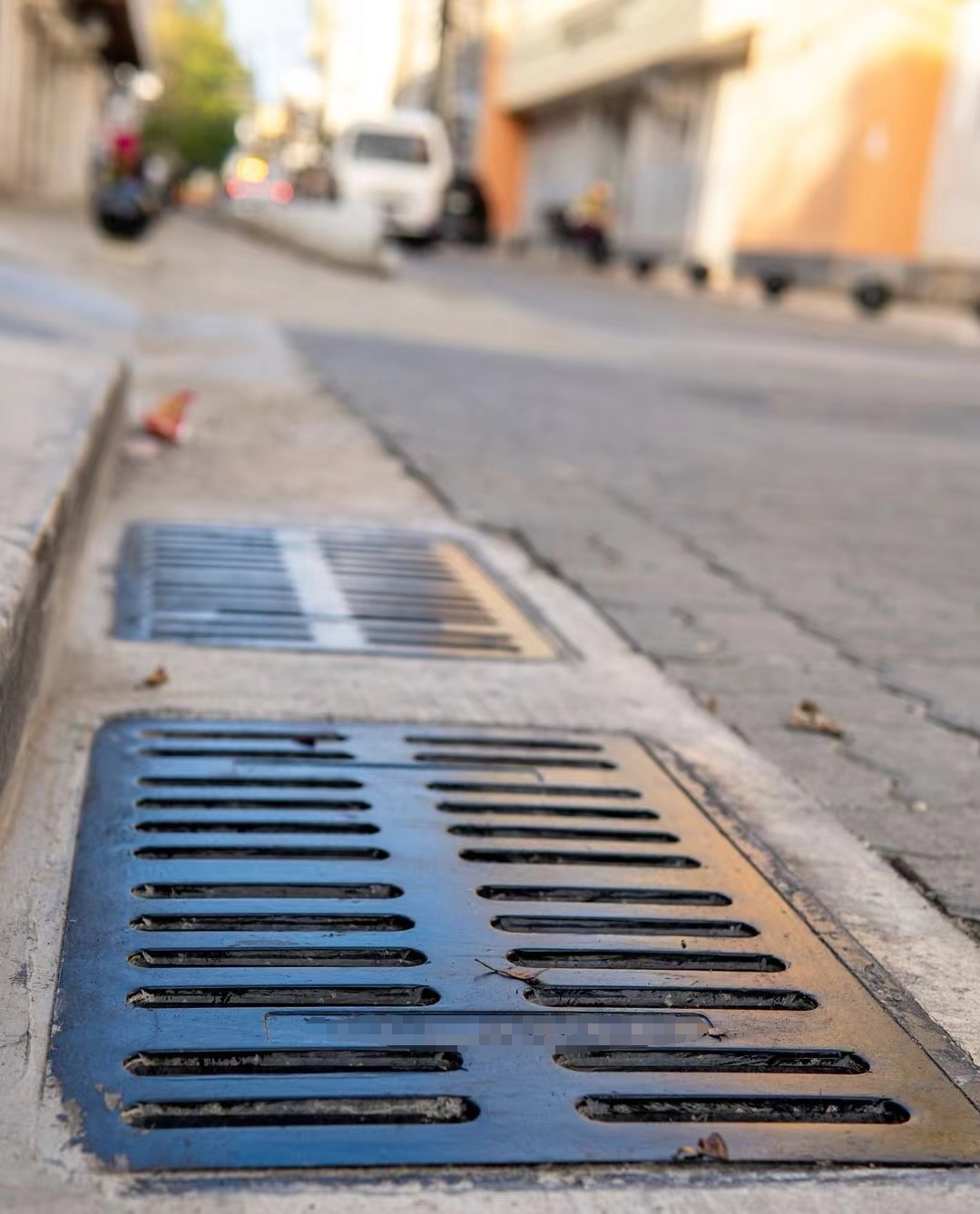 Reinforced SMC Manhole Cover and Frame Set with Fire Resistant and Low Noise Features