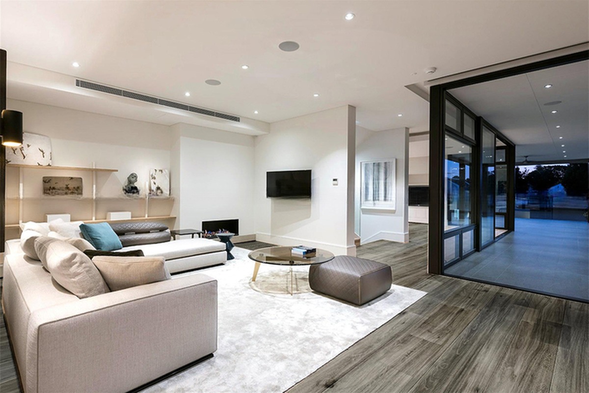 Apartment Flooring Upgrade Easy Click Ultra-Thin Waterproof LVT Karndean Vinyl Tiles