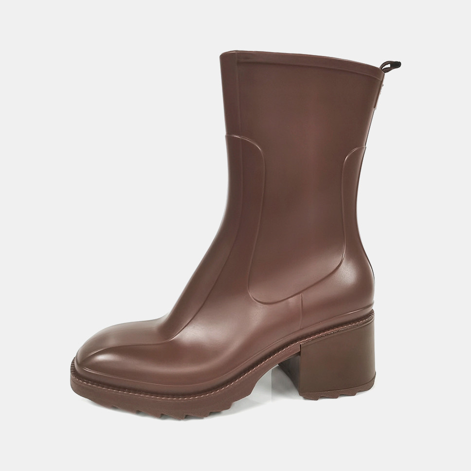 Anti Skid Reinforced Seamless Molded Mid Calf Rain Boots For Lady