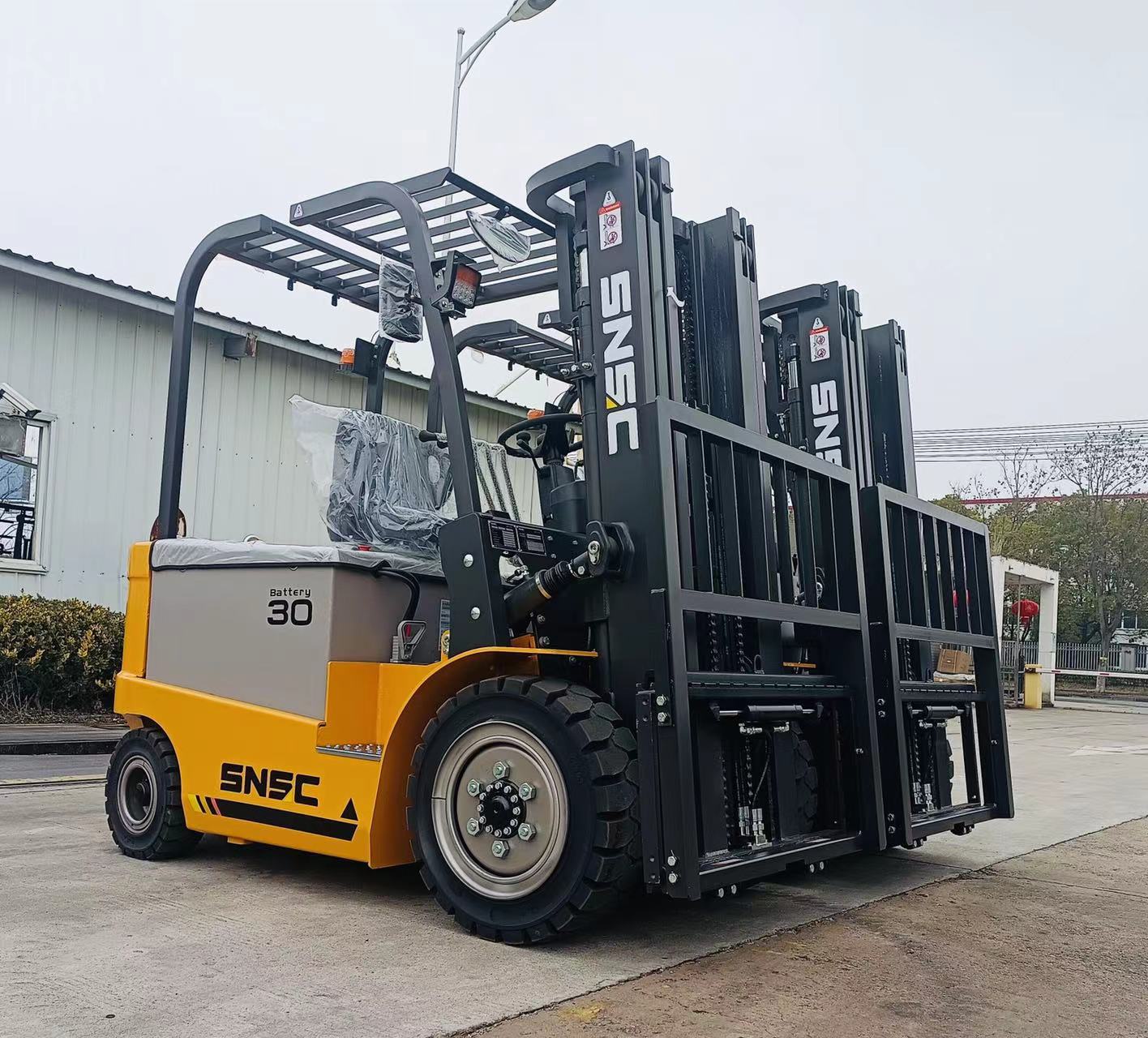 1 Cubic Bucket 4 Wheel Loader 1 Ton 2 Ton 3 Ton 5 Ton Mini Pala Cargadora