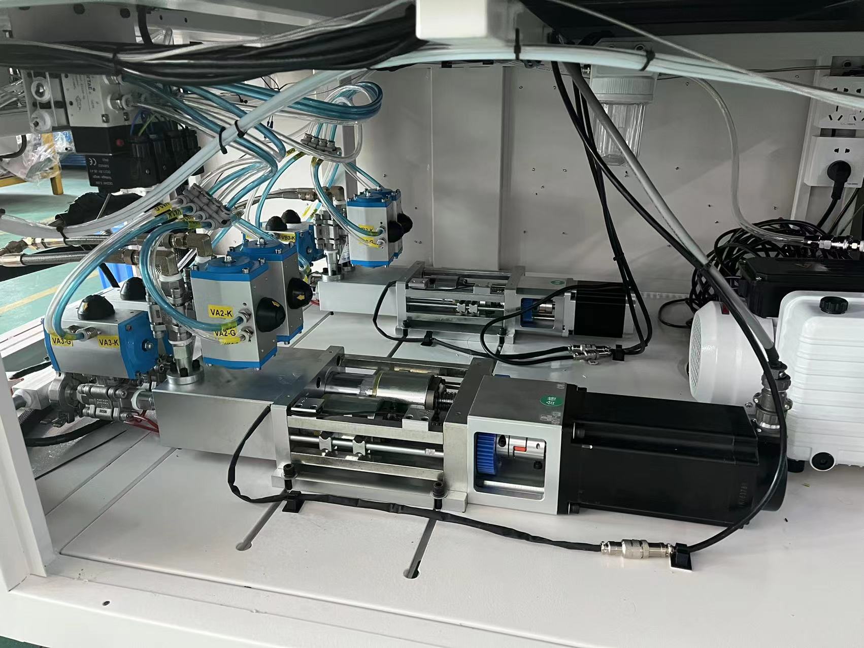 Advanced 3-Axis Automatic Epoxy Distribution Machine for Wood Packaging Material