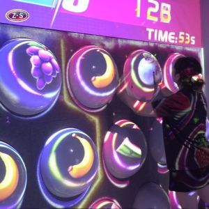 Theme Park Immersive Jumping Ball Game Experience Durable Laser Projection