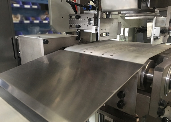 Mini Pads Fully Servo 50MM Sanitary Napkin Packing Machine